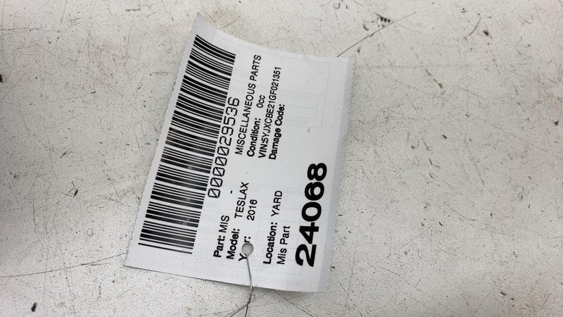 ⭕ 2016-2020 Tesla Model X Rear 2nd Row Seat Lower Front Decorative Podium Trim