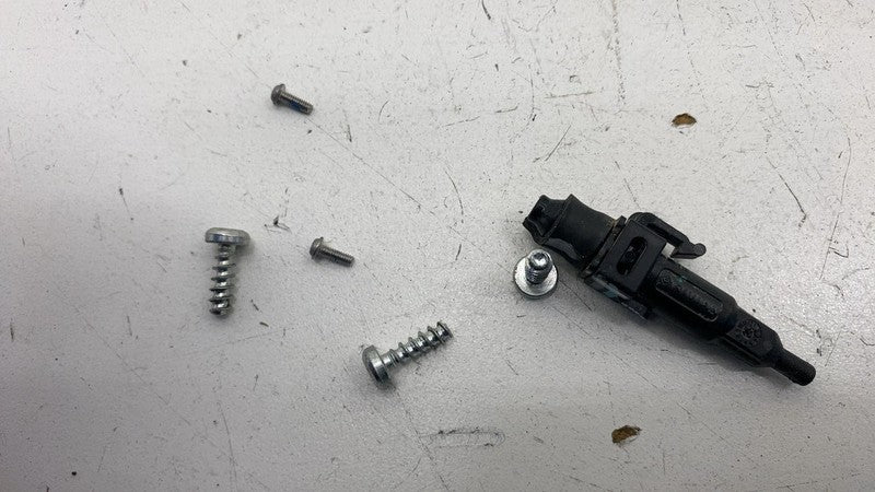 PT00465707D ⭕ 2022 2023 2024 2025 Rivian R1S Rear Camera & Bracket Assembly OEM PT00465707-D