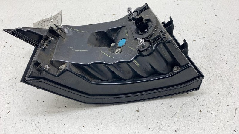 1034333-00-A 2016-2020 Tesla Model X Rear Passenger Side Taillight LED Outer Tail Lamp Right