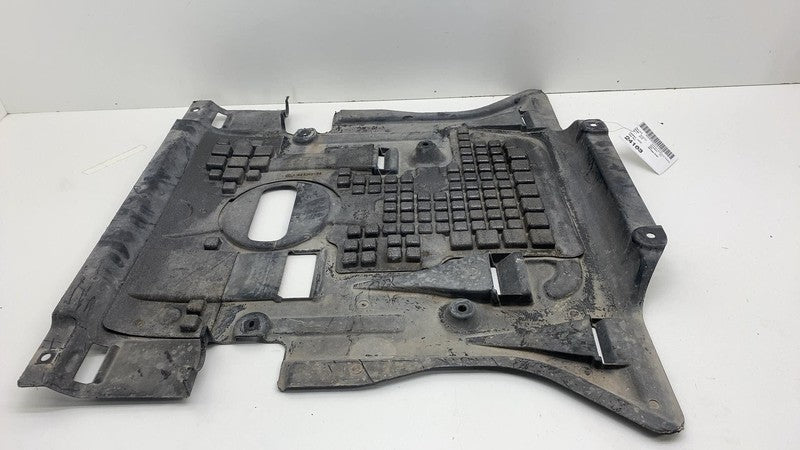 A1665200723 2016-2019 Mercedes-Benz GLE350 Center Under Body Floor Splash Guard Shield OEM