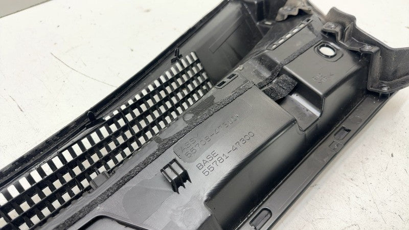 ⭕ 2023-2025 Toyota Prius Front Windshield Wiper Cowl Vent Trim Panel 5