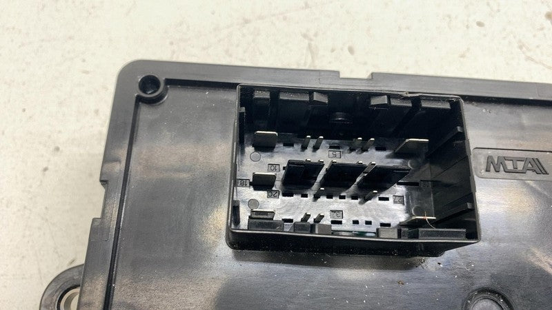 PT0003157F ⭕ 22-24 Rivian R1T R1S Left Dash Fusebox Power Relay Control Module PT00031575-F