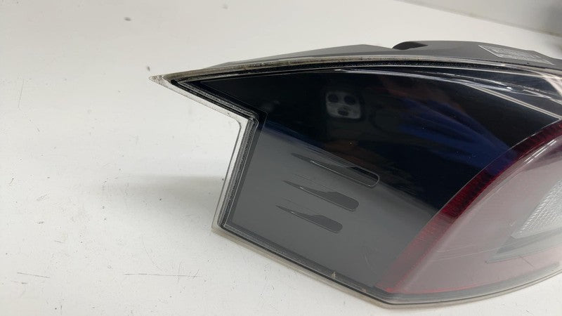 ⭕ 12-22 Model S Rear Driver Side Taillight LED Outer Tail Lamp Left 60