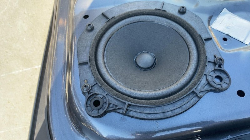 1028791-00-K ⭕ 2016-2023 Tesla Model X Rear Right Passenger Falcon Door Shell Panel Gray PMNG