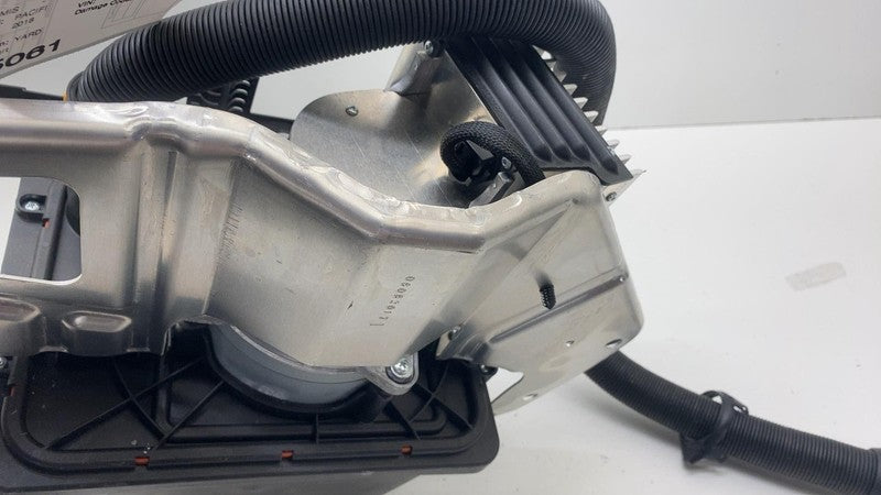 55057491AG ⭕ 2017 2018 2019 2020 Chrysler Pacifica Rear Cargo Vacuum Cleaner OEM 55057491AG