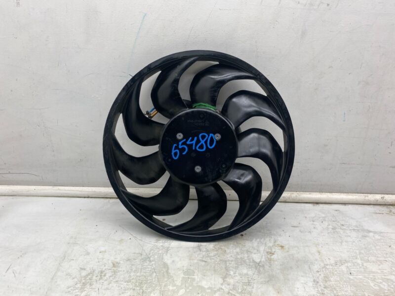 KD954002 ⭕ 2017-2023 Tesla Model 3 Radiator Cooling Fan (9-Blade) w/ Motor Plug Assembly