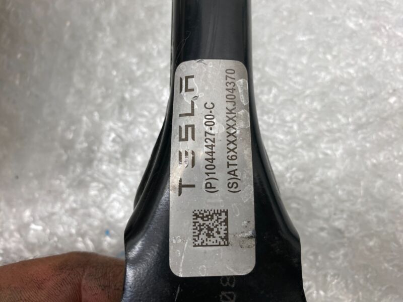 104441100F 2017-2023 Tesla Model 3 Rear Left Knuckle Wheel Hub Fore Toe AFT Link Spring OEM