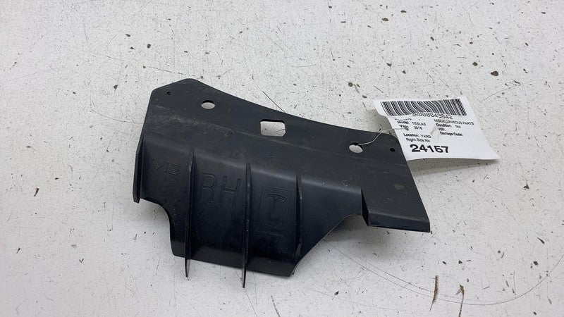 1084170 00 B 2017-2023 Tesla Model 3 M3 Front Bumper End Carrier Upper Right Bracket Support