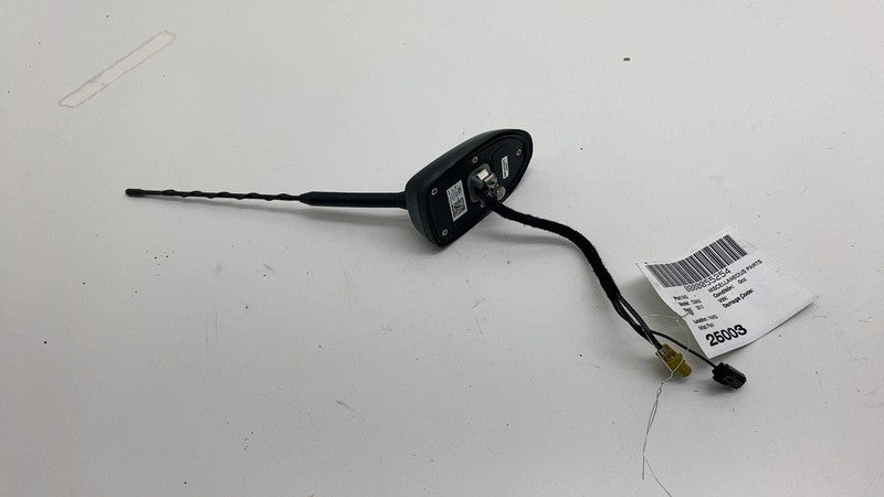 HM5T19G461BA 2013-2018 Ford C-Max Exterior Roof Satellite HD Radio Antenna HM5T-19G461-BA OEM