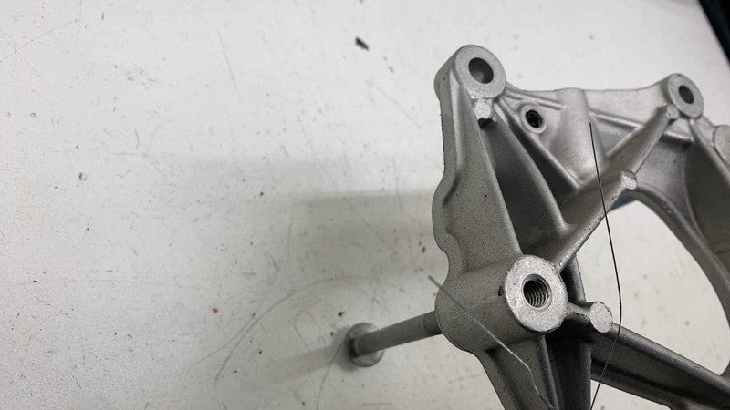 05281379AA ⭕ 2017-2025 Pacifica A/C Air Conditioning Compressor Mount Bracket 05281379AA