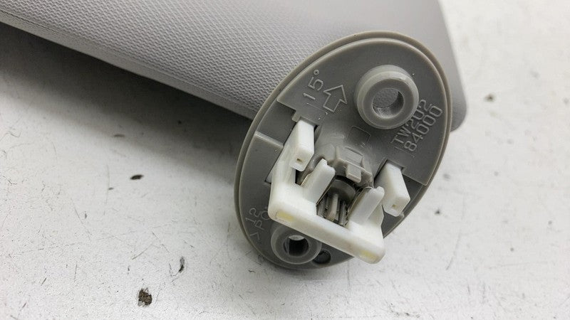 TW202-84000 ⭕ 2023-2024 Toyota Prius Front Passenger Side Sun Visor Right OEM TW202-84000