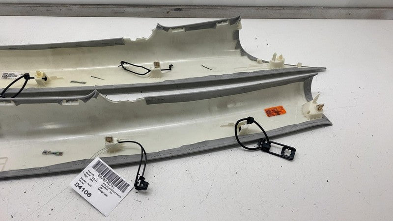 108626501L 17-23 Model 3 Rear Left/Right C-Pillar Side Rail Trim  1086265-01-L/1086269-01-L