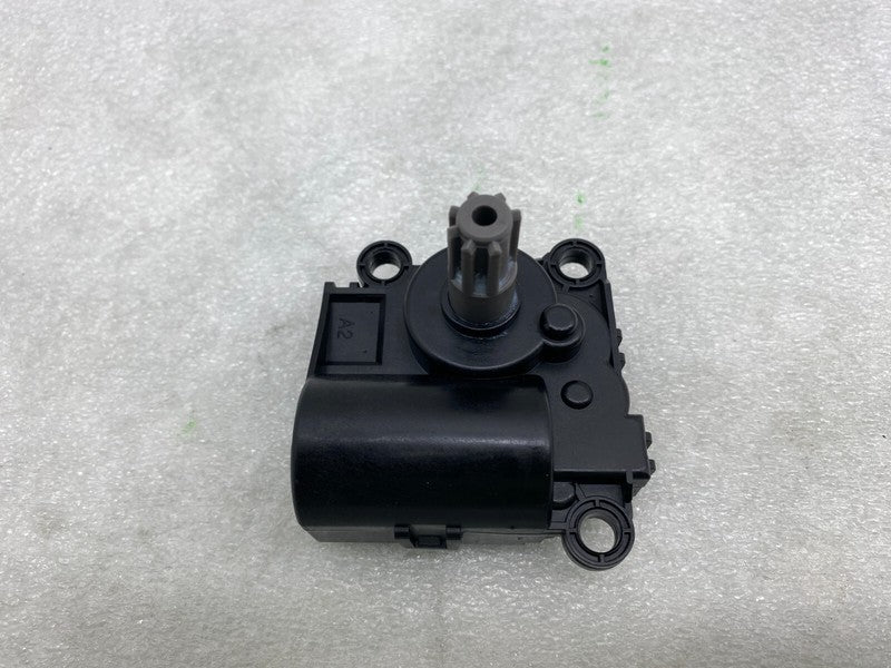 D332-CK8AA04 ⭕ 2012-2020 Tesla Model S MS HVCC Heater Control Flap Motor Actuator Assy OEM