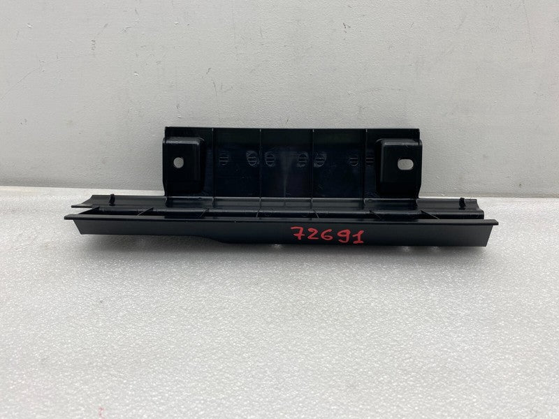 1009174 00 E ⭕12-20 Model S Rear Passenger Side Trunk Carpet Mount Bracket Right 1009174-00-E