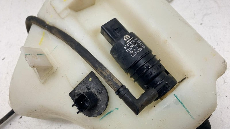 ⭕ 2019-2023 RAM 3500 Windshield Washer Fluid Reservoir Tank w/ Pump 68