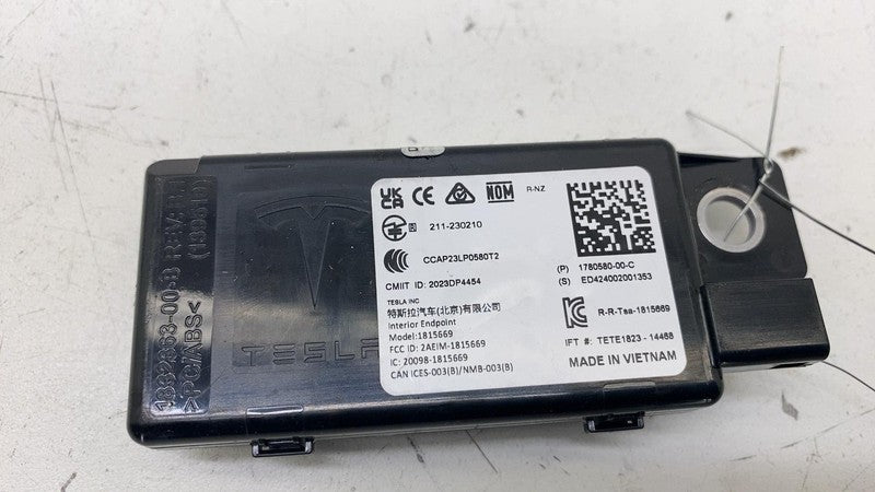 ⭕ 24-25 Tesla Model 3 M3 Interior End Point Module Booster Assembly 17