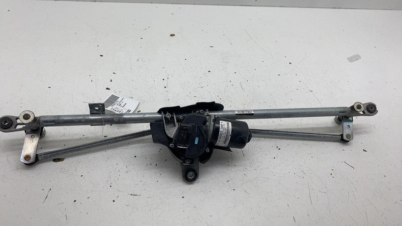 ⭕ 18-24 Lincoln Navigator Front Windshield Wiper Linkage w/ Motor JL1B