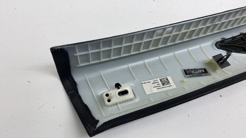 670040366 ⭕ 17-20 Levante Front Left Windshield A-Pillar Trim Cover Panel Black 670040366