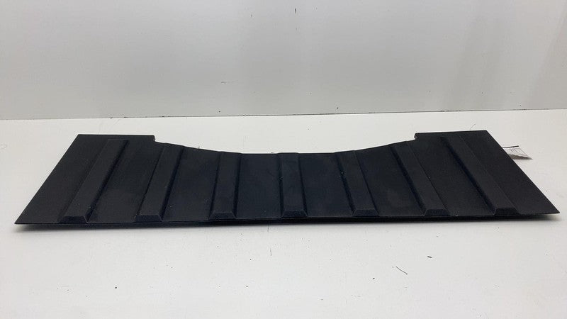 ⭕ 2022-2024 Rivian R1T Tailgate Rear Bed Sill Flap Trim Panel Cover PT