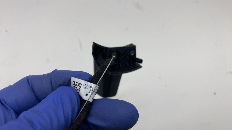 ⭕ 24 Porsche Cayenne Front Right Steering Wheel Button Control Switch 