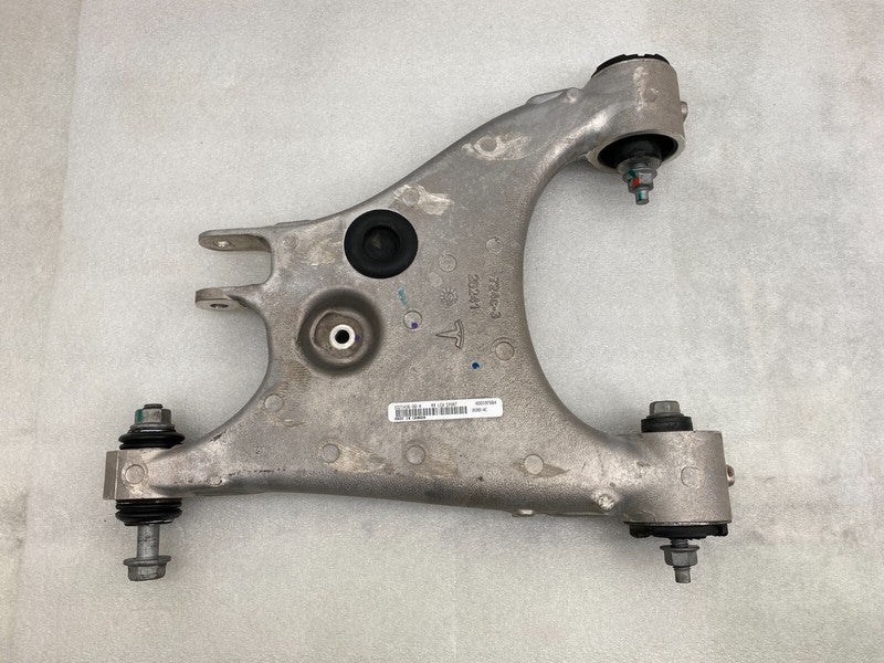 102141600A ⭕ 2012-2020 Model S Rear Left or Right Suspension Lower Control Arm 1021416-00-A