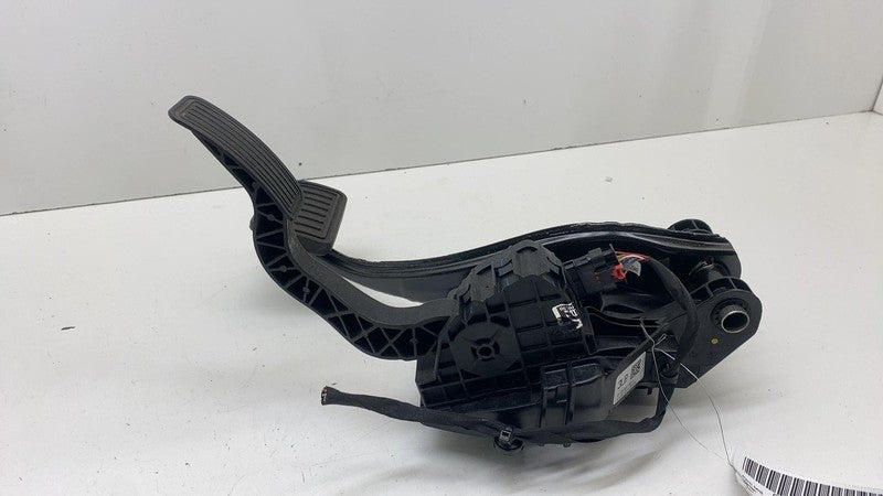 104469100D ⭕ 2017-2025 Tesla Model 3 Accelerator & Brake Foot Pedal w/ Switch 1044691-00-D