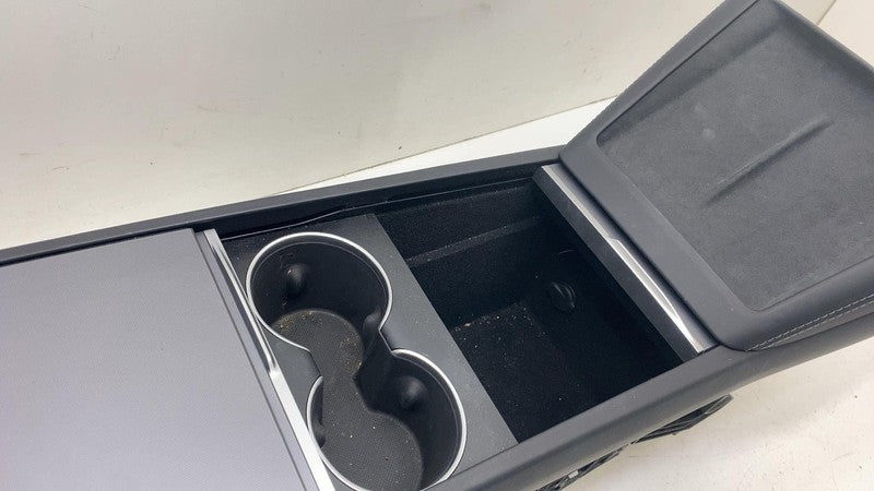 ⭕ 24-25 Model 3 Front Center Console Armrest & Compartment GEN 3 w/ Tr