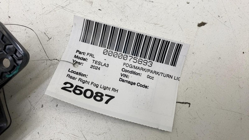 171251400D ⭕24 25 Model 3 Rear Right Lower Bumper Taillight Lamp LED Reflector 1712514-00-D