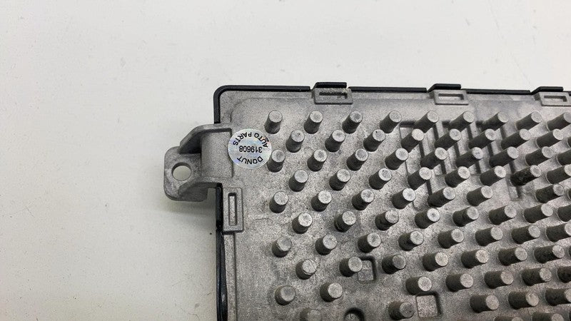 GMM92181000 ⭕ 2022-2024 Rivian R1T R1S Headlight Control Module LED Ballast Unit GMM92181000