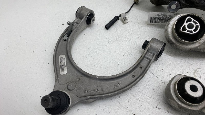 2018-2020 BMW 530e Front Left Spindle Knuckle w/ Upper & Lower Control
