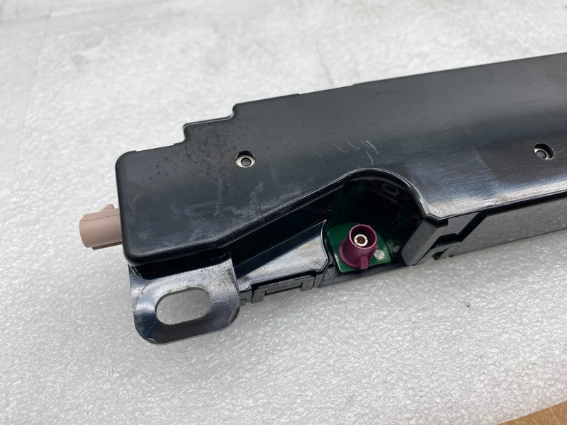 1585601 00 E ⭕ 20-24 Tesla Model Y MY WiFi Bluetooth Antenna Control Module Unit 1585601-00-E