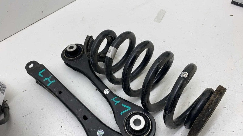 1EA505351 ⭕ 21-23 Volkswagen ID.4 Rear Left Spindle Knuckle w/ Upper & Lower Control Arm