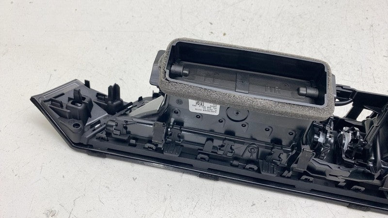 4KL820951 ⭕ 19-23 Audi E-Tron Quattro Dash Dashboard Center A/C Air Vent Grille 4KL820951