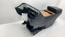 Front Console TESLA MODEL 3 22