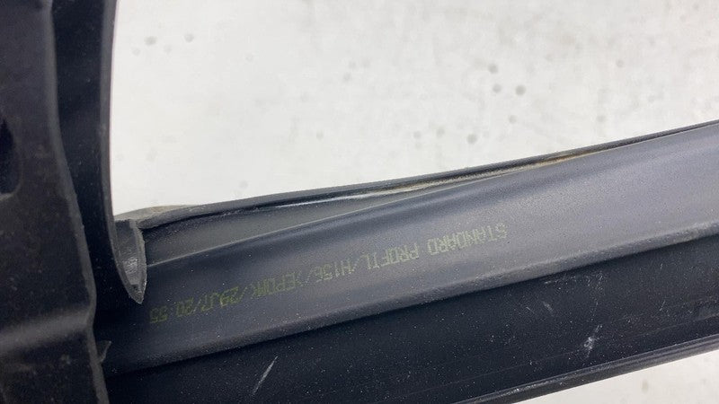 ⭕ 17-20 Maserati Levante Front Driver Side Door Mirror Gasket Rubber S