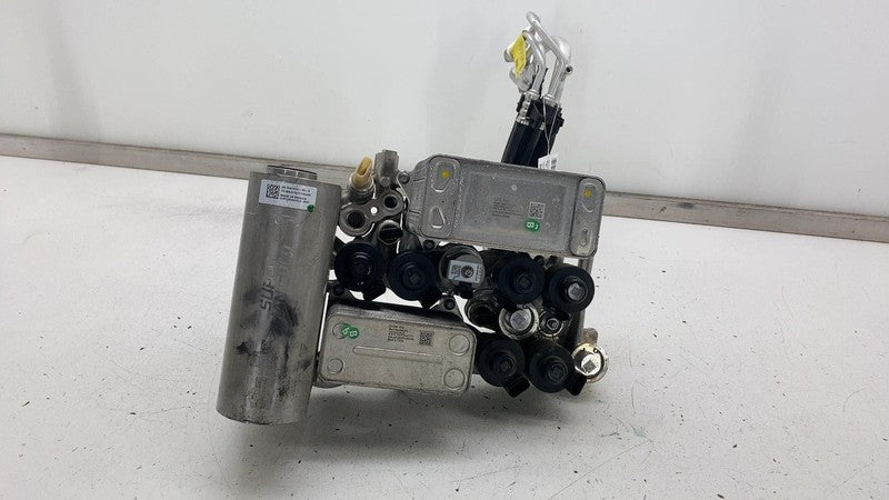 ⭕ 20-23 Tesla Model Y Supermanifold Refrigerant Chiller w/ A/C Pipe 15