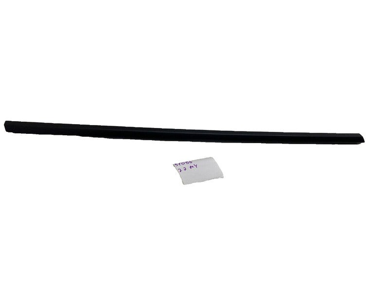 ⭕ 20-24 Tesla Model Y Rear Right Side Door Outer Belt Window Seal 1495