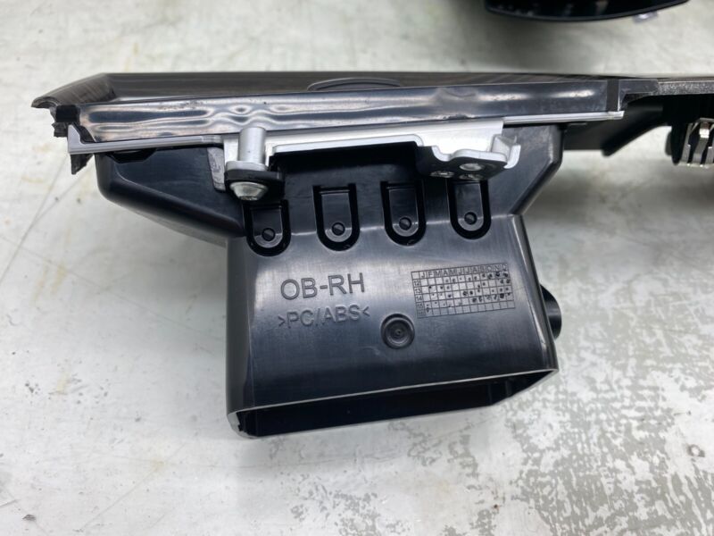 600762800C ⭕16-20 Model S SET of Dash A/C Air Vent Outlet Dashboard Trim Panel 6007628-00-C