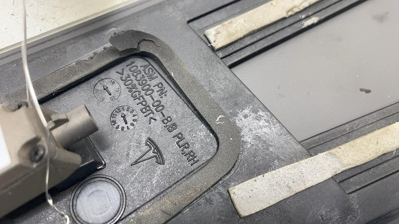 ⭕ 2016-2020 Tesla Model S Right B-Pillar Glass Applique & Camera RH 10