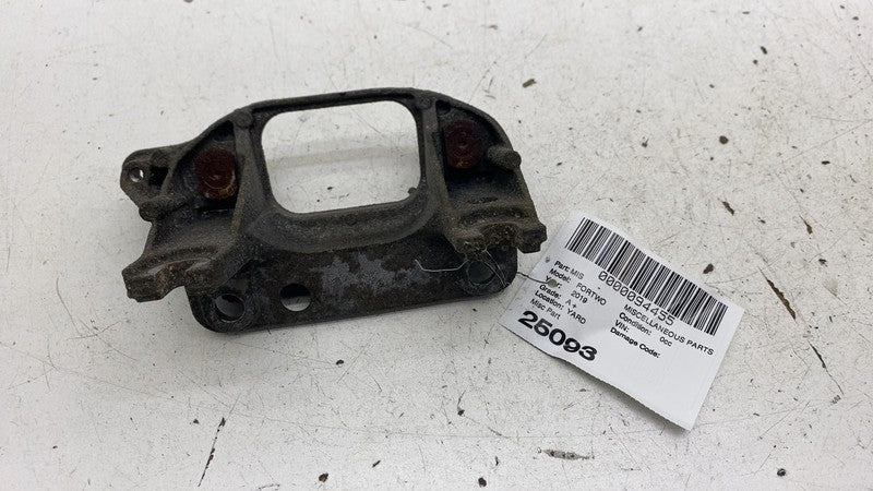 ⭕ 2019 Smart EQ Fortwo Engine Mounting Support Bracket Mount Assembly