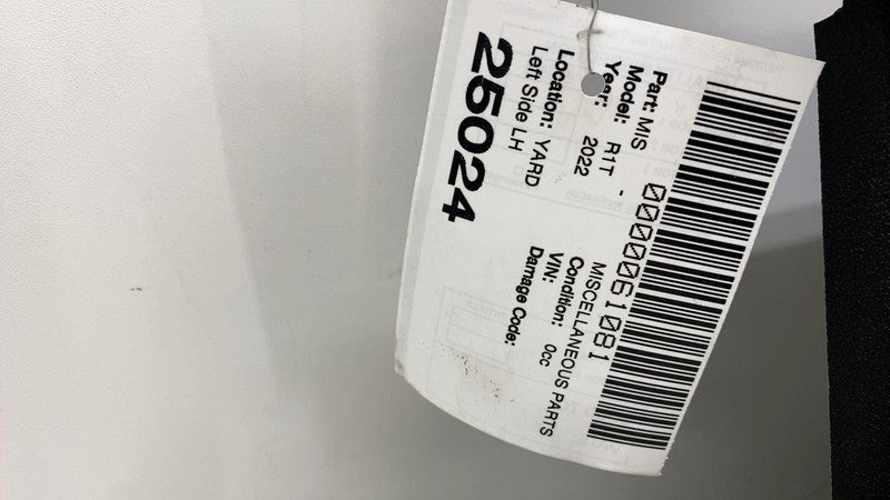 C100000351H ⭕ 22-24 Rivian R1T Rear Trunk Left Pick Up Bed Trim Panel Cover LH C100000351-H