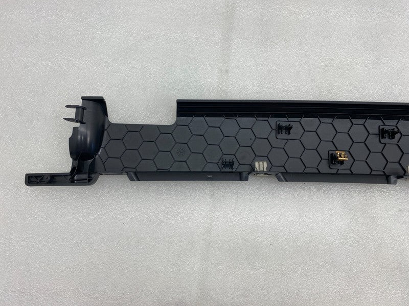 1105135 00 E ⭕ 16-20 Model X Interior Trim Spine Plastic Race Track Trim Panel 1105135-00-E