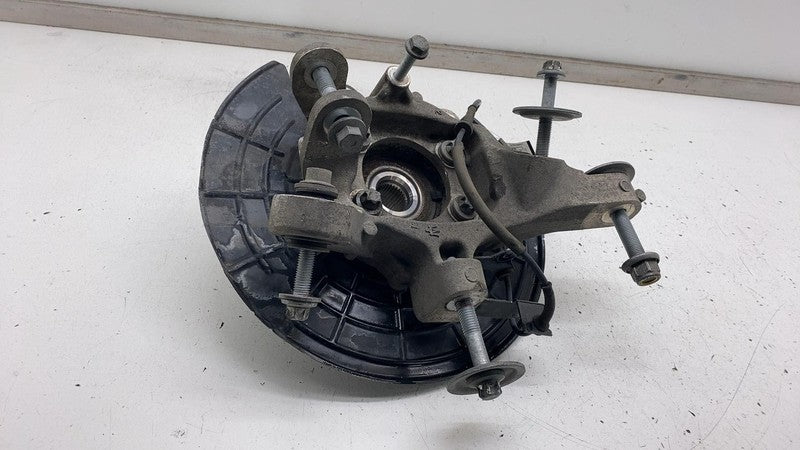 ⭕ 2017-2020 Maserati Levante Rear Driver Side Spindle Knuckle Assy Lef