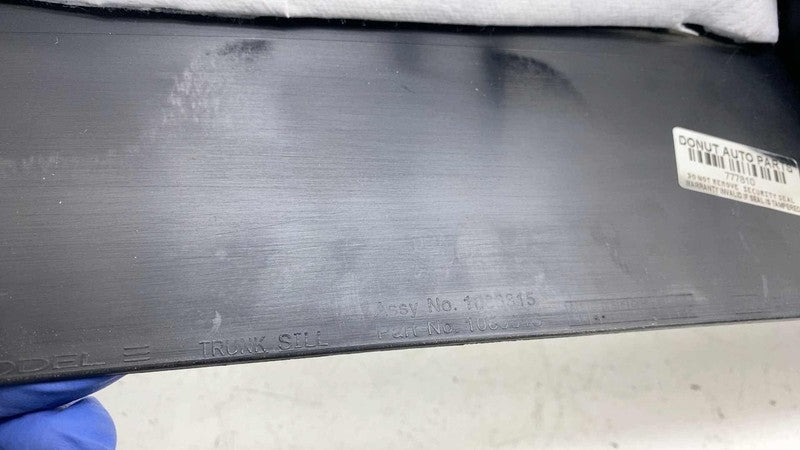 1086315-00-D ⭕17-23 Tesla Model 3 Rear Trunk Garnish Sill Trim Cover Scuff Panel 1086315-00-D