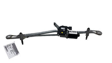 2018 2019 BMW 530e G30 Front Windshield Wiper Transmission Linkage w/ Motor Assy