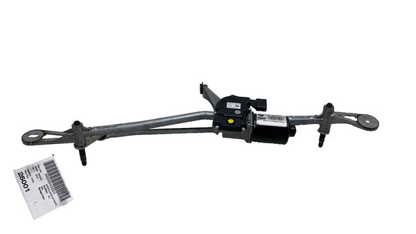 2018 2019 BMW 530e G30 Front Windshield Wiper Transmission Linkage w/ Motor Assy