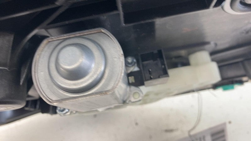 Side/rear/cargo Regulator VOLKSWAGEN ID4 Left 25