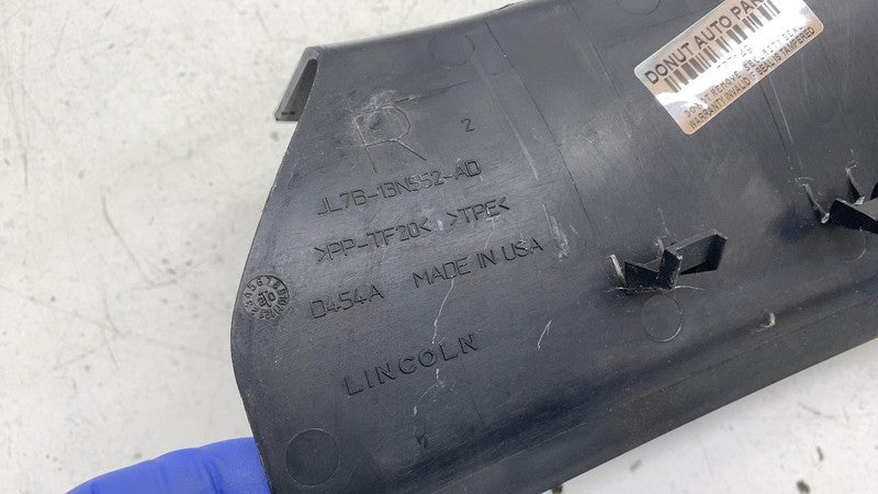 ⭕ 18-21 Lincoln Navigator Rear Right Outer Taillight Lamp Cover JL7B-1