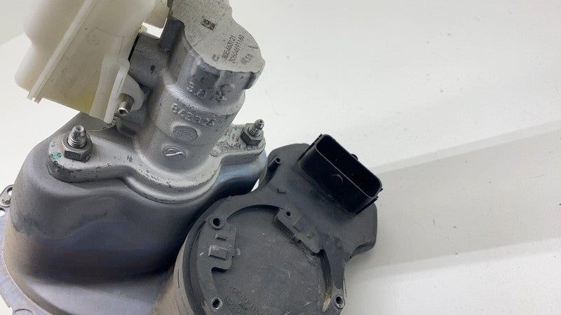 104467100G 2017-2023 Tesla Model 3 iBooster Power Brake Booster Master Cylinder Reservoir