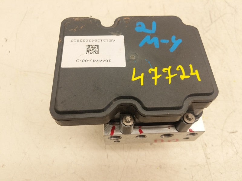 1044745 00 B ⭕2020-2022 Tesla Model Y Antilock Brake System ABS Pump Module Unit 1044745-00-B